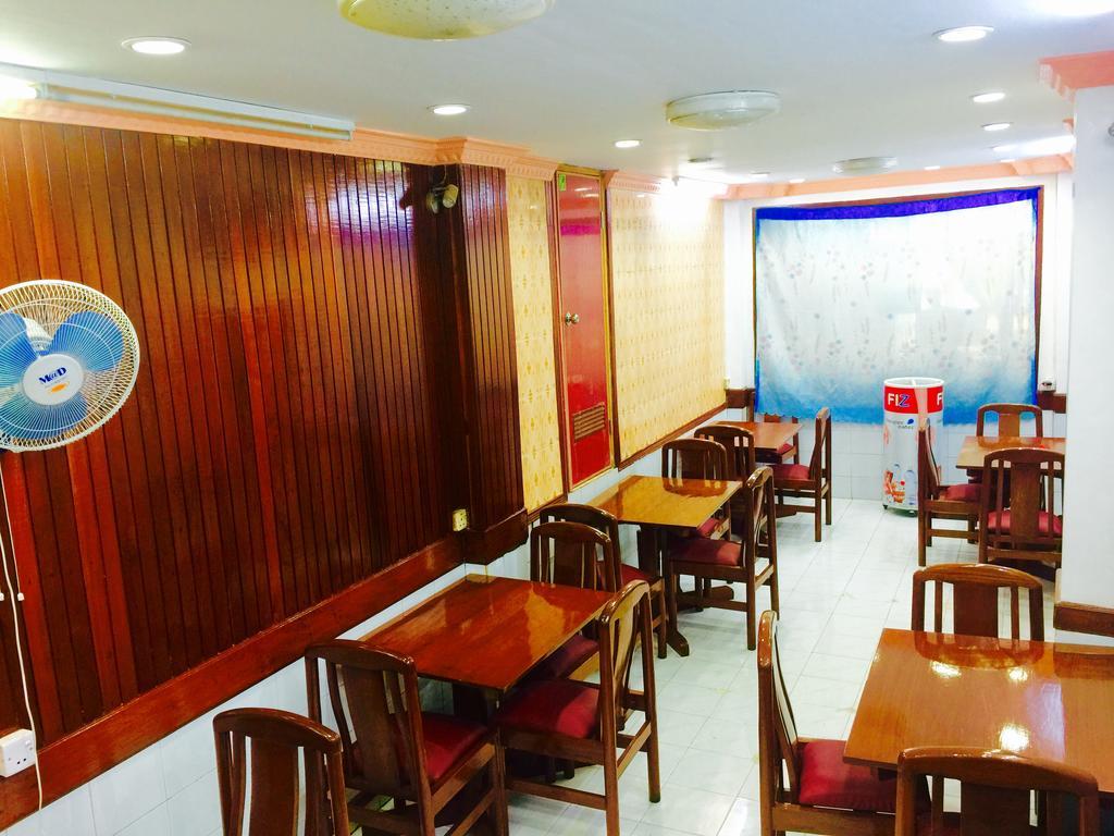 Everest Hotel Yangon Exterior foto